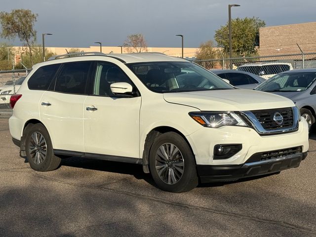 2017 Nissan Pathfinder SL