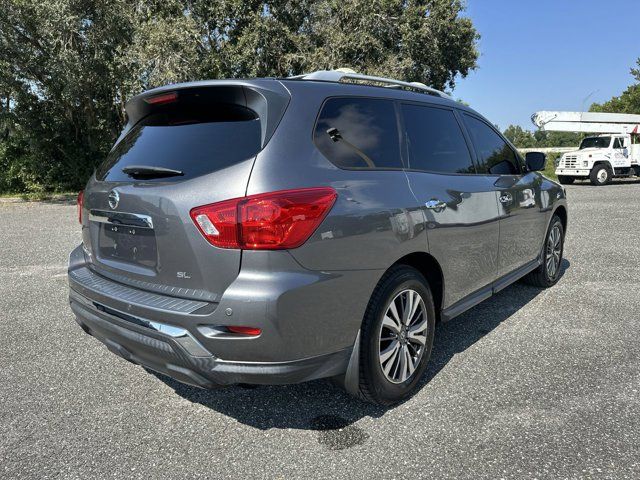 2017 Nissan Pathfinder SL