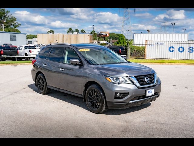 2017 Nissan Pathfinder SL