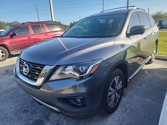 2017 Nissan Pathfinder SL