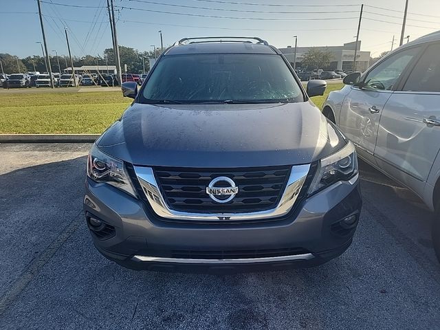 2017 Nissan Pathfinder SL