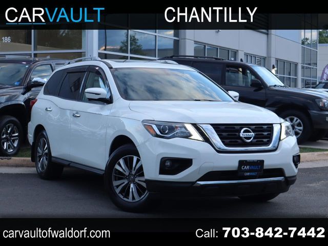 2017 Nissan Pathfinder SL