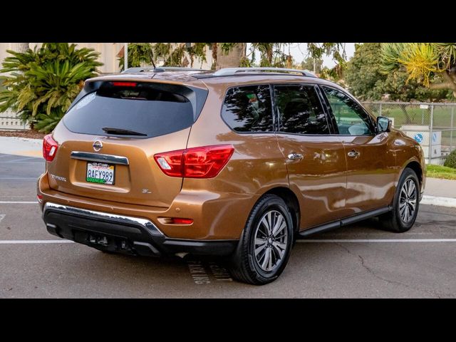 2017 Nissan Pathfinder SL