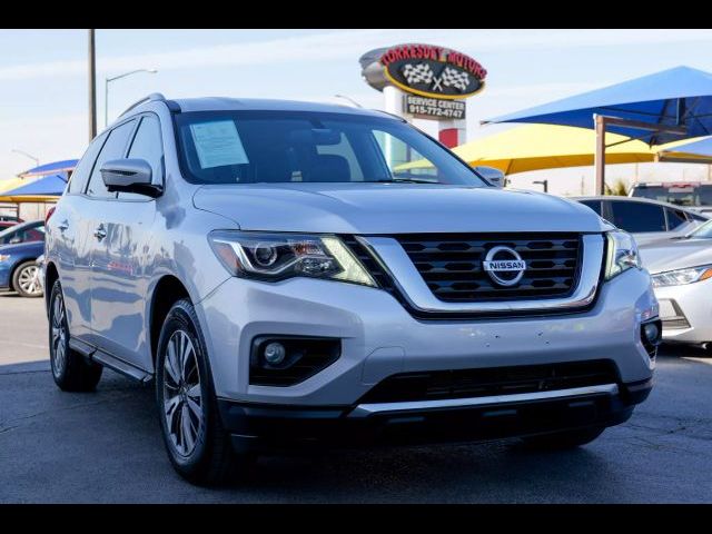 2017 Nissan Pathfinder SL