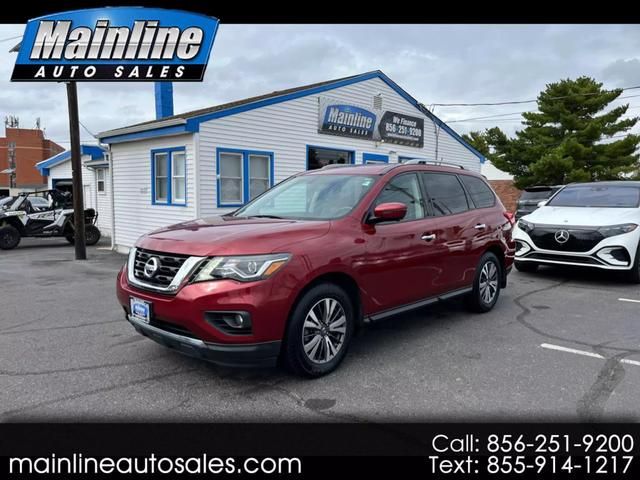 2017 Nissan Pathfinder SL