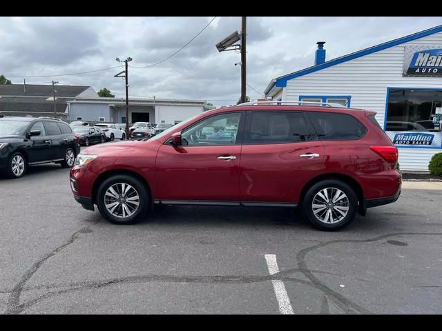 2017 Nissan Pathfinder SL