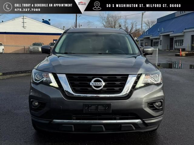 2017 Nissan Pathfinder SL