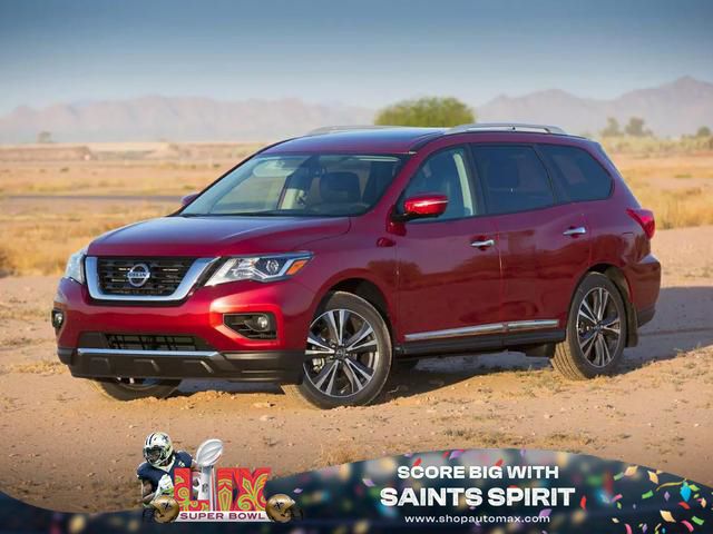 2017 Nissan Pathfinder SL