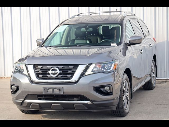 2017 Nissan Pathfinder SL