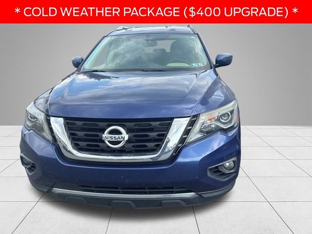 2017 Nissan Pathfinder SV
