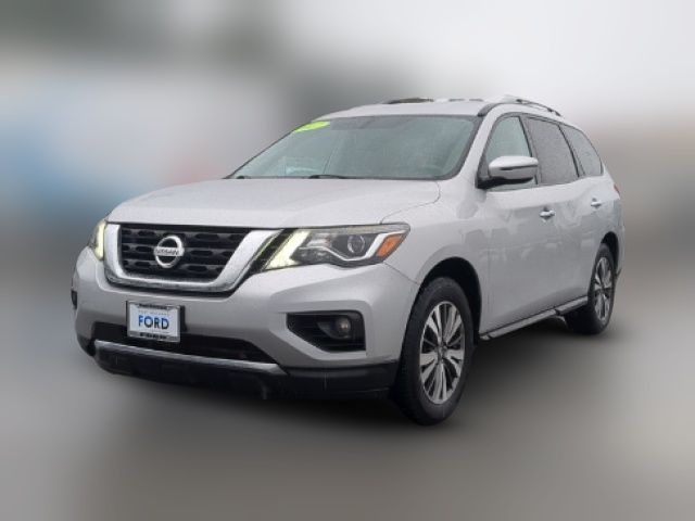 2017 Nissan Pathfinder SV