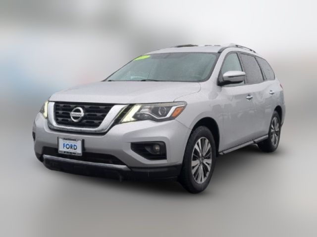 2017 Nissan Pathfinder SV