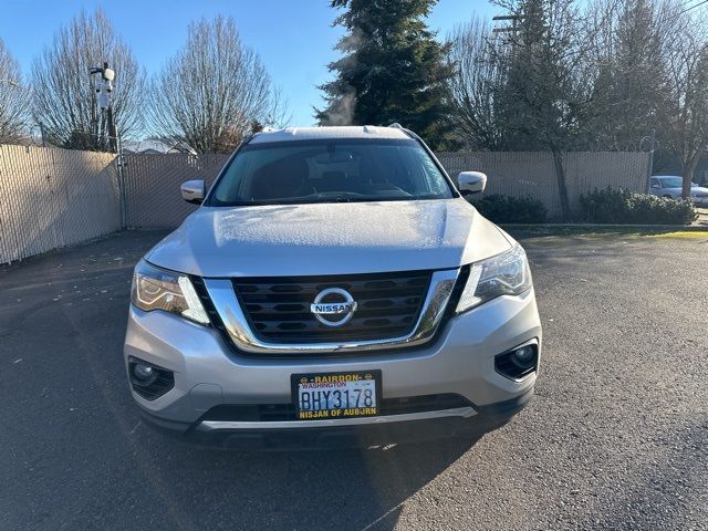 2017 Nissan Pathfinder SV