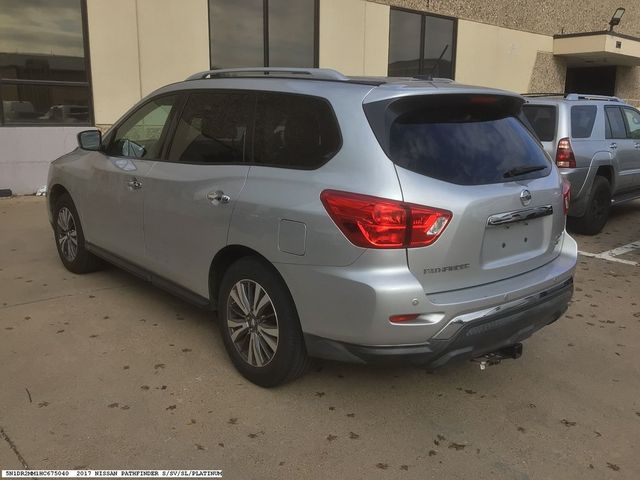 2017 Nissan Pathfinder SV