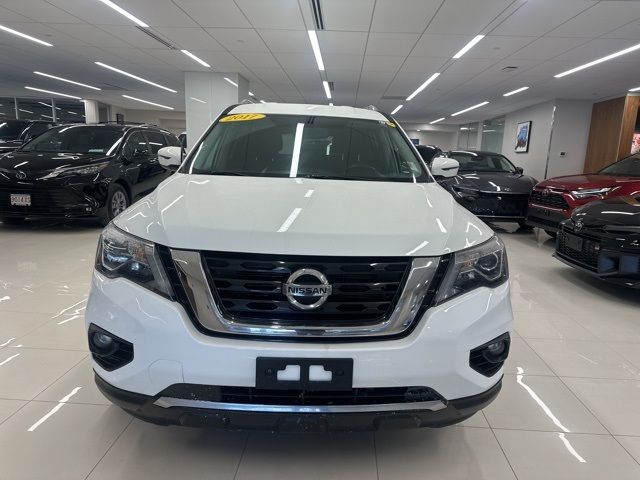 2017 Nissan Pathfinder SV