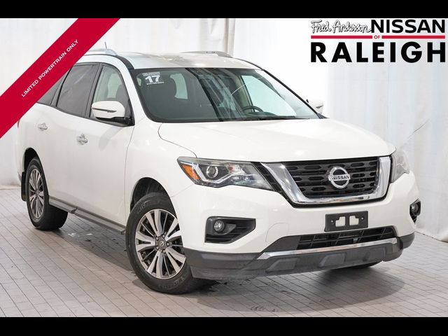 2017 Nissan Pathfinder SV