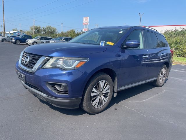 2017 Nissan Pathfinder SV