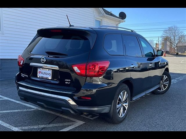 2017 Nissan Pathfinder SV