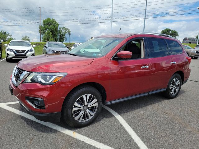 2017 Nissan Pathfinder SV