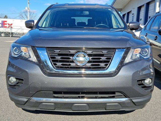 2017 Nissan Pathfinder SV