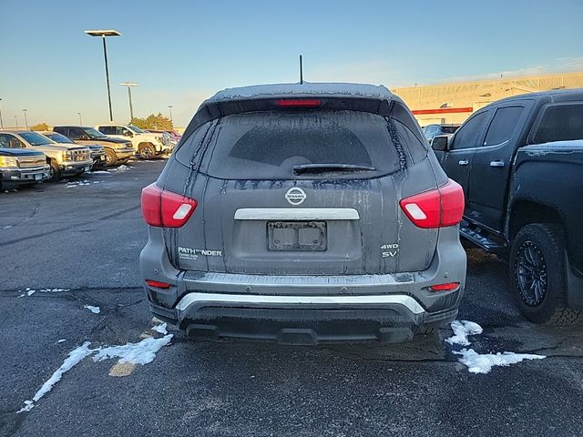 2017 Nissan Pathfinder SV