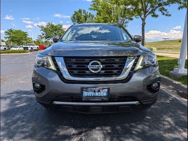 2017 Nissan Pathfinder SV