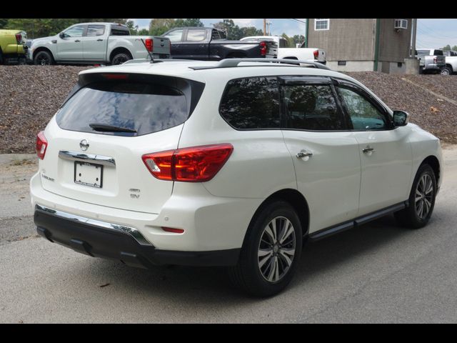 2017 Nissan Pathfinder SV