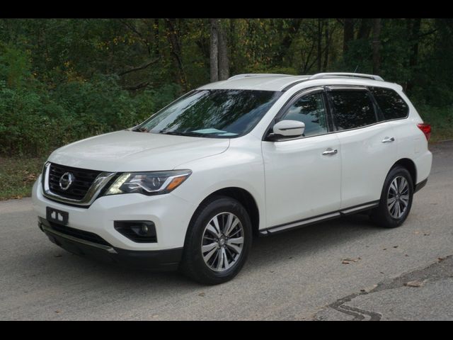 2017 Nissan Pathfinder SV