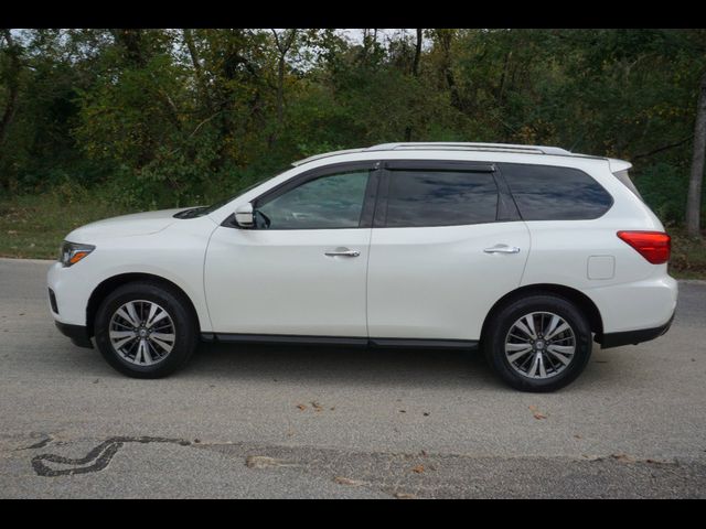 2017 Nissan Pathfinder SV