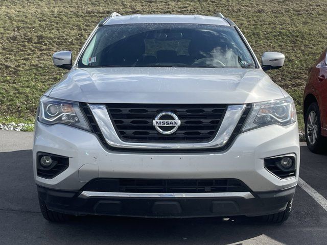 2017 Nissan Pathfinder SV