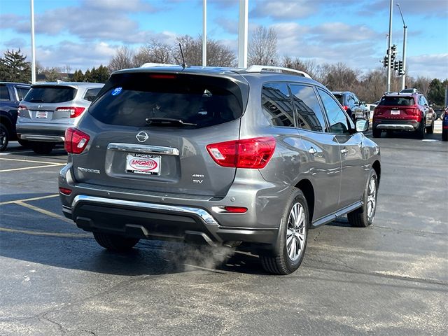 2017 Nissan Pathfinder SV