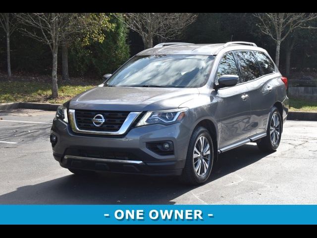 2017 Nissan Pathfinder SV