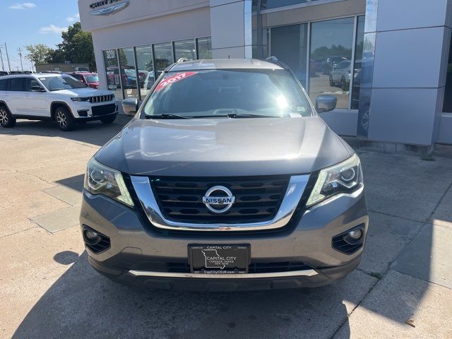 2017 Nissan Pathfinder SV