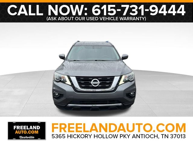 2017 Nissan Pathfinder SV