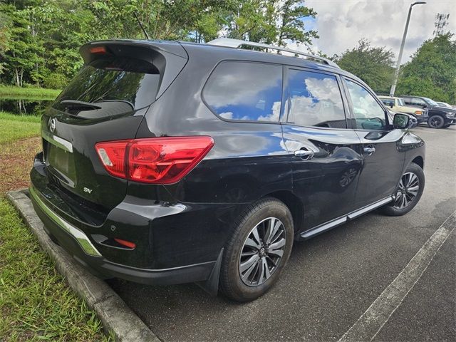 2017 Nissan Pathfinder SV