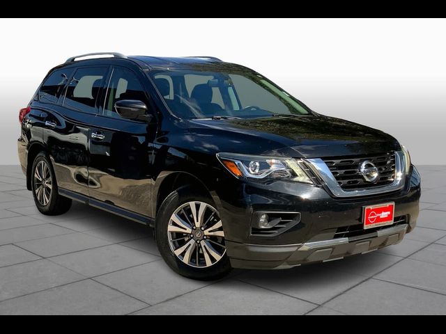 2017 Nissan Pathfinder SV