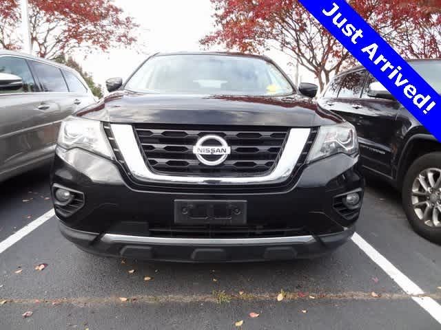 2017 Nissan Pathfinder SV