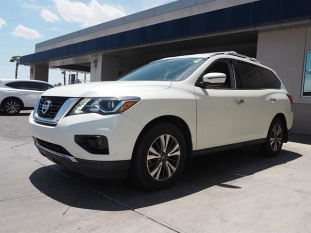 2017 Nissan Pathfinder SV