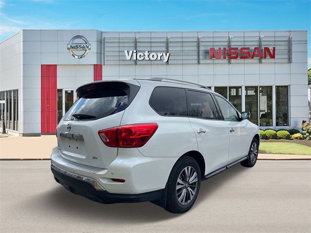 2017 Nissan Pathfinder SV