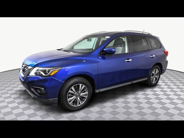 2017 Nissan Pathfinder SV