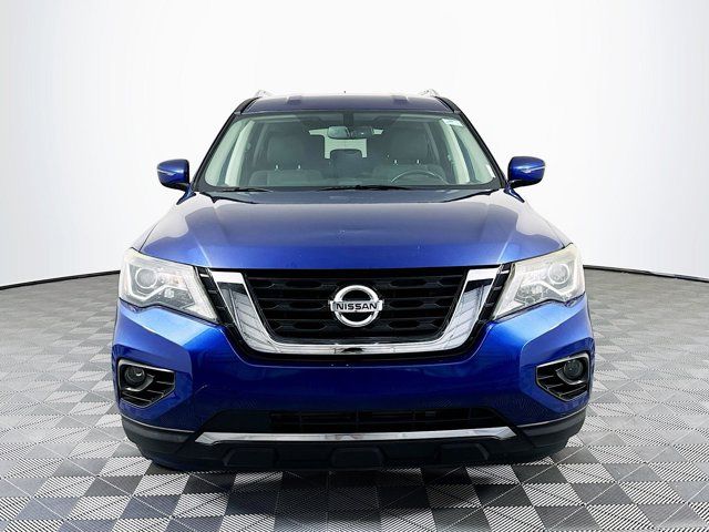 2017 Nissan Pathfinder SV