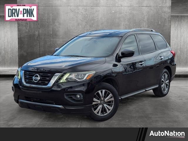 2017 Nissan Pathfinder SV