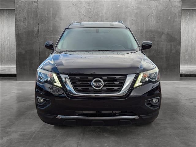 2017 Nissan Pathfinder SV