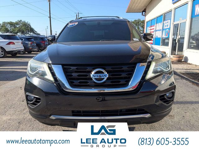 2017 Nissan Pathfinder SV