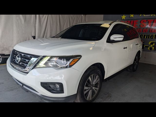 2017 Nissan Pathfinder SV