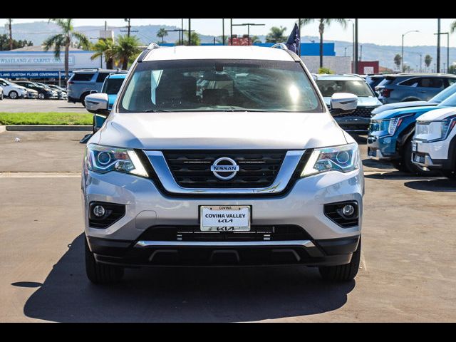 2017 Nissan Pathfinder SV