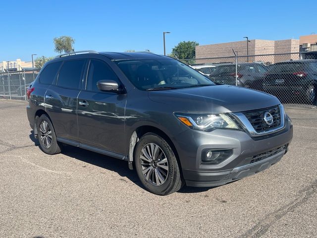 2017 Nissan Pathfinder SV