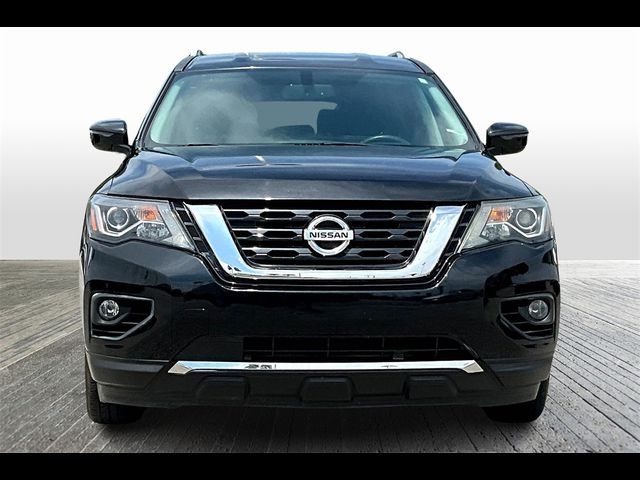 2017 Nissan Pathfinder SV