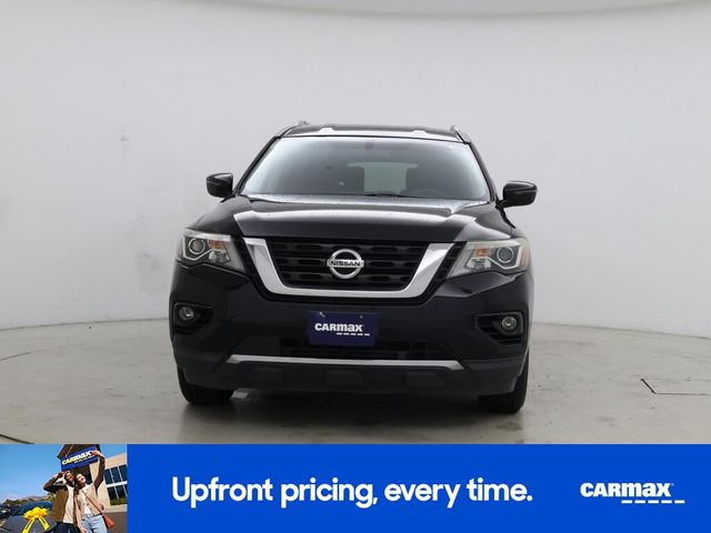 2017 Nissan Pathfinder SV