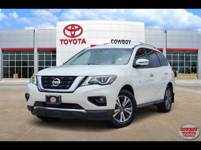 2017 Nissan Pathfinder SV